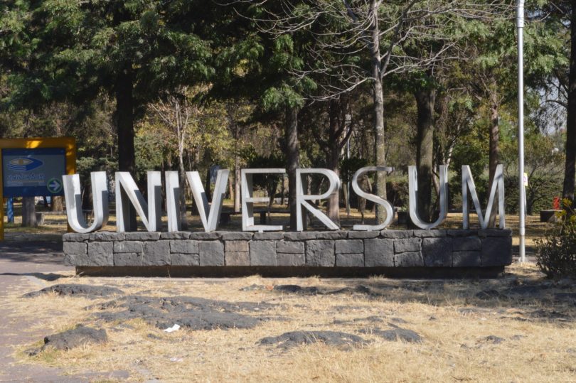 Novo artigo explora a experiência de jovens no museu mexicano Universum